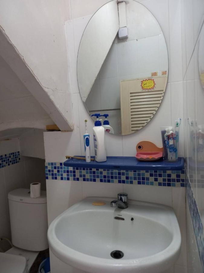 Amazing Khaosan Hostel กรุงเทพมหานคร ภายนอก รูปภาพ