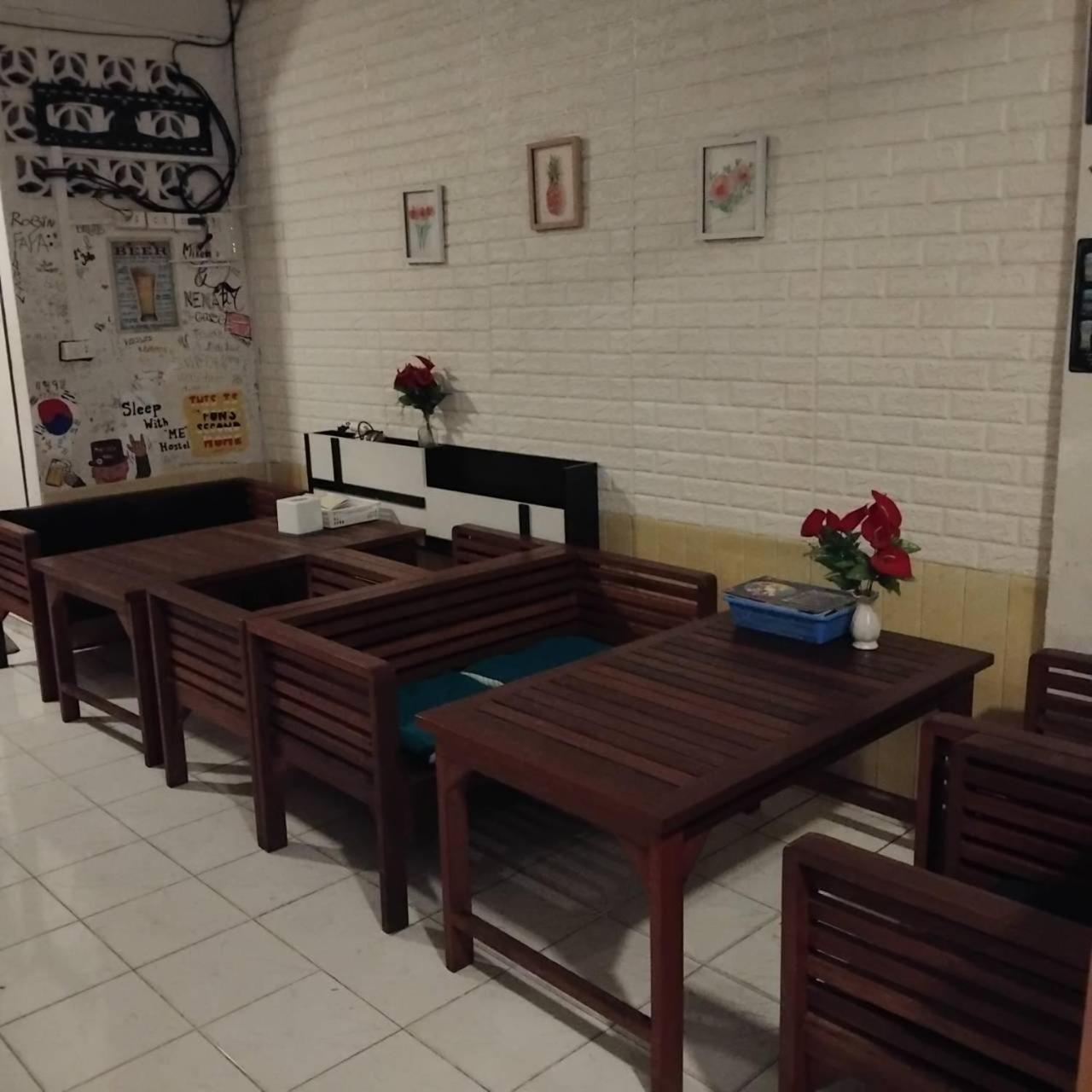Amazing Khaosan Hostel กรุงเทพมหานคร ภายนอก รูปภาพ